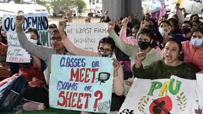 PAU students protesting against offline exam in Punjab Agricultural University in Ludhiana on February 22, 2022. (Harsimar Pal Singh/HT)