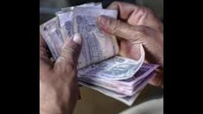 The Pune police has booked an employee of a gas agency who allegedly fled with  ₹14,13,160 from the agency. (REPRESENTATIVE IMAGE)
