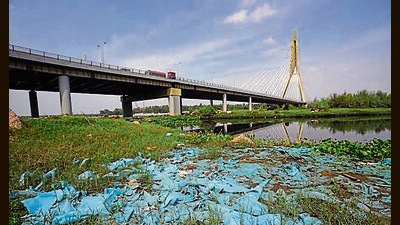 The National Green Tribunal (NGT) Pune-based Western Zone bench has issued notice to two hospitals in Sangli for disposing biomedical waste water into the local administration’s drain without consent or treatment. (REPRESENTATIVE IMAGE) The National Green Tribunal (NGT) Pune-based Western Zone bench has issued notice to two hospitals in Sangli for disposing biomedical waste water into the local administration’s drain without consent or treatment. (REPRESENTATIVE IMAGE)