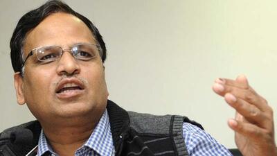 Delhi water minister Satyendar Jain said the DJB’s 36 STPs produce about 700-800 tonnes of sludge -- residue that accumulates in sewage treatment plants -- daily, which will be treated using modern technology. (HT Archive) Delhi water minister Satyendar Jain said the DJB’s 36 STPs produce about 700-800 tonnes of sludge -- residue that accumulates in sewage treatment plants -- daily, which will be treated using modern technology. (HT Archive)
