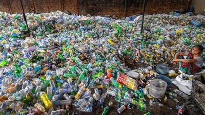 Most single-use plastic items have little to no recyclable value, finding their way to landfill sites, or simply clogging up drains before entering rivers. (PTI file photo) Most single-use plastic items have little to no recyclable value, finding their way to landfill sites, or simply clogging up drains before entering rivers. (PTI file photo)