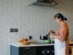 Compared to women with less than two hours per day of daily life movement, those women with at least four hours of daily life movement had a 43 per cent lower risk of cardiovascular disease Compared to women with less than two hours per day of daily life movement, those women with at least four hours of daily life movement had a 43 per cent lower risk of cardiovascular disease