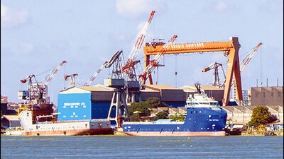 Globally, trade has been a crucial vehicle for enhancing growth. Unfortunately, the share of exports of goods and services in India’s Gross Domestic Product (GDP) has come down from 24.5% (2011) to 18.1% (2020). (HT File Photo)
