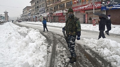 The bad weather affected the flight operations to and fro the Kashmir valley. At least six flights at the Srinagar airport have been cancelled, and the rest have been delayed, the officials said. (ANI) The bad weather affected the flight operations to and fro the Kashmir valley. At least six flights at the Srinagar airport have been cancelled, and the rest have been delayed, the officials said. (ANI)