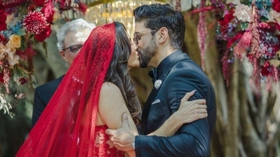 Farhan Akhtar and Shibani Dandekar got married in Khandala on Saturday. Farhan Akhtar and Shibani Dandekar got married in Khandala on Saturday.