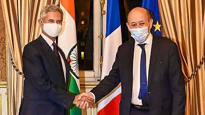 External Affairs Minister S Jaishankar with French Foreign Minister Jean-Yves Le Drian, during a meeting in Paris. (PTI via Twitter/@DrSJaishankar) External Affairs Minister S Jaishankar with French Foreign Minister Jean-Yves Le Drian, during a meeting in Paris. (PTI via Twitter/@DrSJaishankar)
