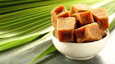 Jaggery is loaded with iron: Iron plays an important role in growth of healthy blood cells which is important during pregnancy. Jaggery has a modest amount of iron which makes it a slightly better choice than sugar for daily use. (iStock) Jaggery is loaded with iron: Iron plays an important role in growth of healthy blood cells which is important during pregnancy. Jaggery has a modest amount of iron which makes it a slightly better choice than sugar for daily use. (iStock)