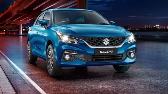 The Baleno uses a four-cylinder engine. It is offered with a 5-speed manual gearbox or AMT. The Baleno uses a four-cylinder engine. It is offered with a 5-speed manual gearbox or AMT.