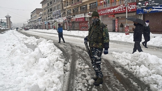 The bad weather affected the flight operations to and fro the Kashmir valley. At least six flights at the Srinagar airport have been cancelled, and the rest have been delayed, the officials said.(ANI)