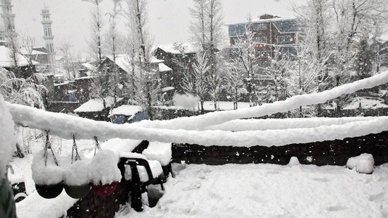 The visibility at the airport dropped below 400 metres and the continuous snowfall was hampering the snow clearance operations, officials said.(ANI)