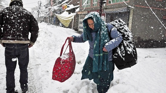 Officials said that areas in the higher reaches of the Union Territory received very heavy snowfall, around two feet or more.(ANI)