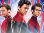 Tobey Maguire, Tom Holland, and Andrew Garfield in Spider-Man: No Way Home who recently recreated a viral meme.(HT Archive ) Tobey Maguire, Tom Holland, and Andrew Garfield in Spider-Man: No Way Home who recently recreated a viral meme.(HT Archive )