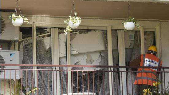 The collapse of a portion of a tower at the Chintels Paradiso condominium in Sector 109 on February 10 has brought the issue of unsafe buildings to the fore, said officials. (Vipin Kumar /HT PHOTO)