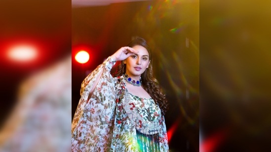 Patralekhha was mesmerised with Huma Qureshi's look and wrote in the comments section, "Sundar ladki."(Instagram/@iamhumaq)