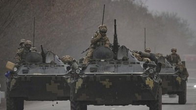 “I heard noise and woke up. I realized it sounded like artillery,” Ukrainian narrates. (AP) “I heard noise and woke up. I realized it sounded like artillery,” Ukrainian narrates. (AP)