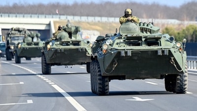 US sanctions have targeted leaders close to Putin and Russian banks, including the country’s largest bank, Sberbank, and are aimed at limiting international trade with Russia. (AFP) US sanctions have targeted leaders close to Putin and Russian banks, including the country’s largest bank, Sberbank, and are aimed at limiting international trade with Russia. (AFP)