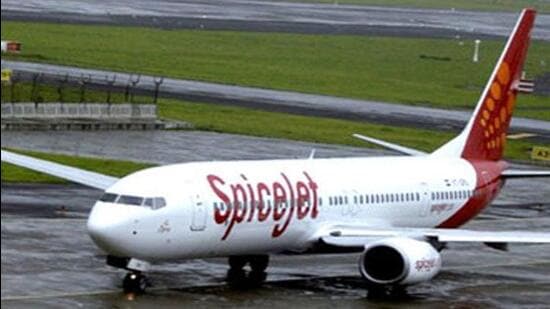 The passengers were irked at the SpiceJet staff as they were not getting a clear response regarding the cancellation of the flight. (REPRESENTATIVE PHOTO)