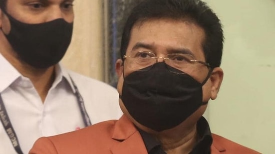 Yashwant Jadhav is the head of the BMC standing committee. Yashwant Jadhav is the head of the BMC standing committee. 