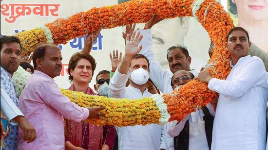 AICC general secretary Priyanka Gandhi Vadra and Congress leader Rahul Gandhi at a public meeting in Amethi on Friday (PTI)