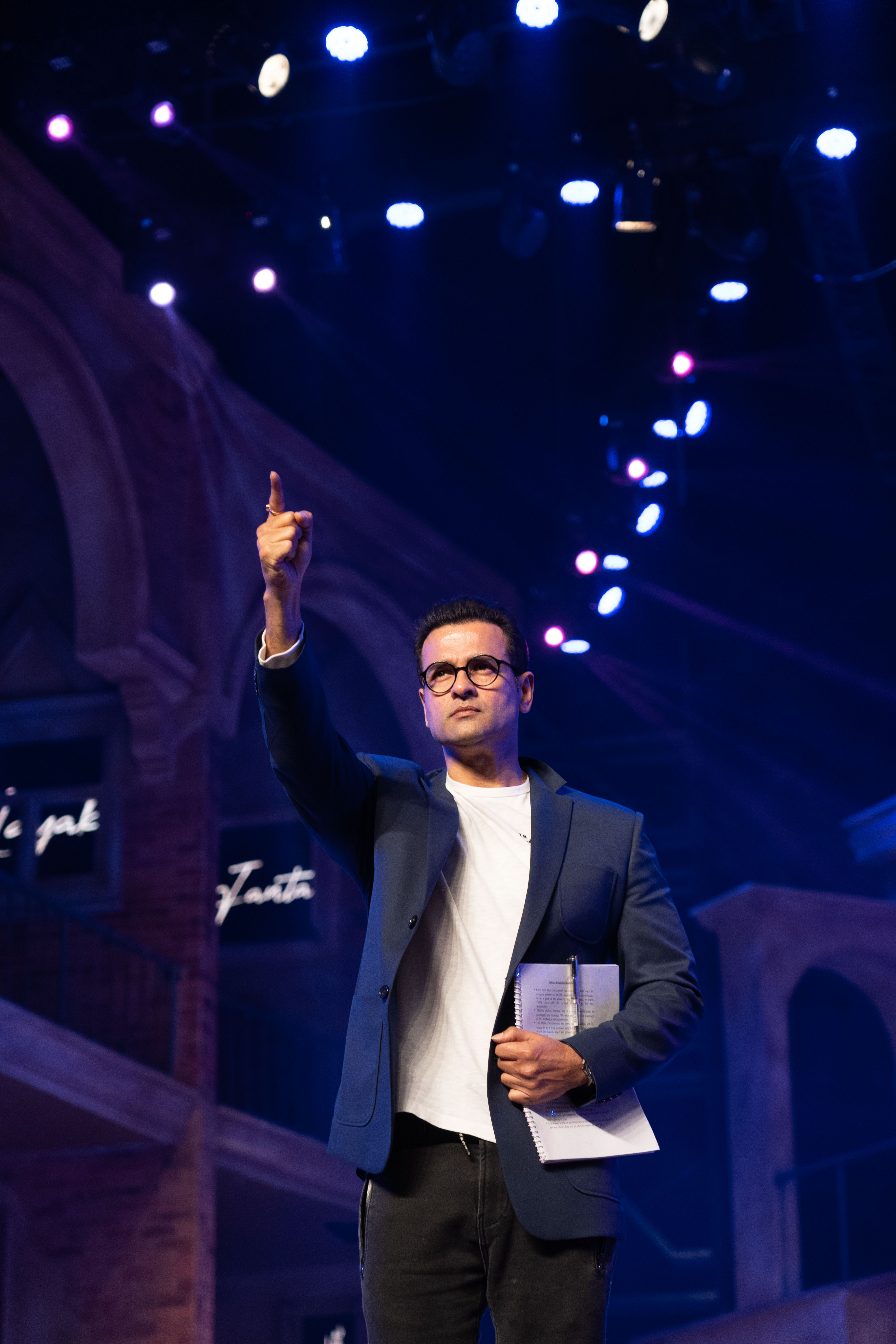 Rohit Bose Roy is portraying the central character of Ambedkar in the play. (Photo: Gokul VS/HT) Rohit Bose Roy is portraying the central character of Ambedkar in the play. (Photo: Gokul VS/HT)
