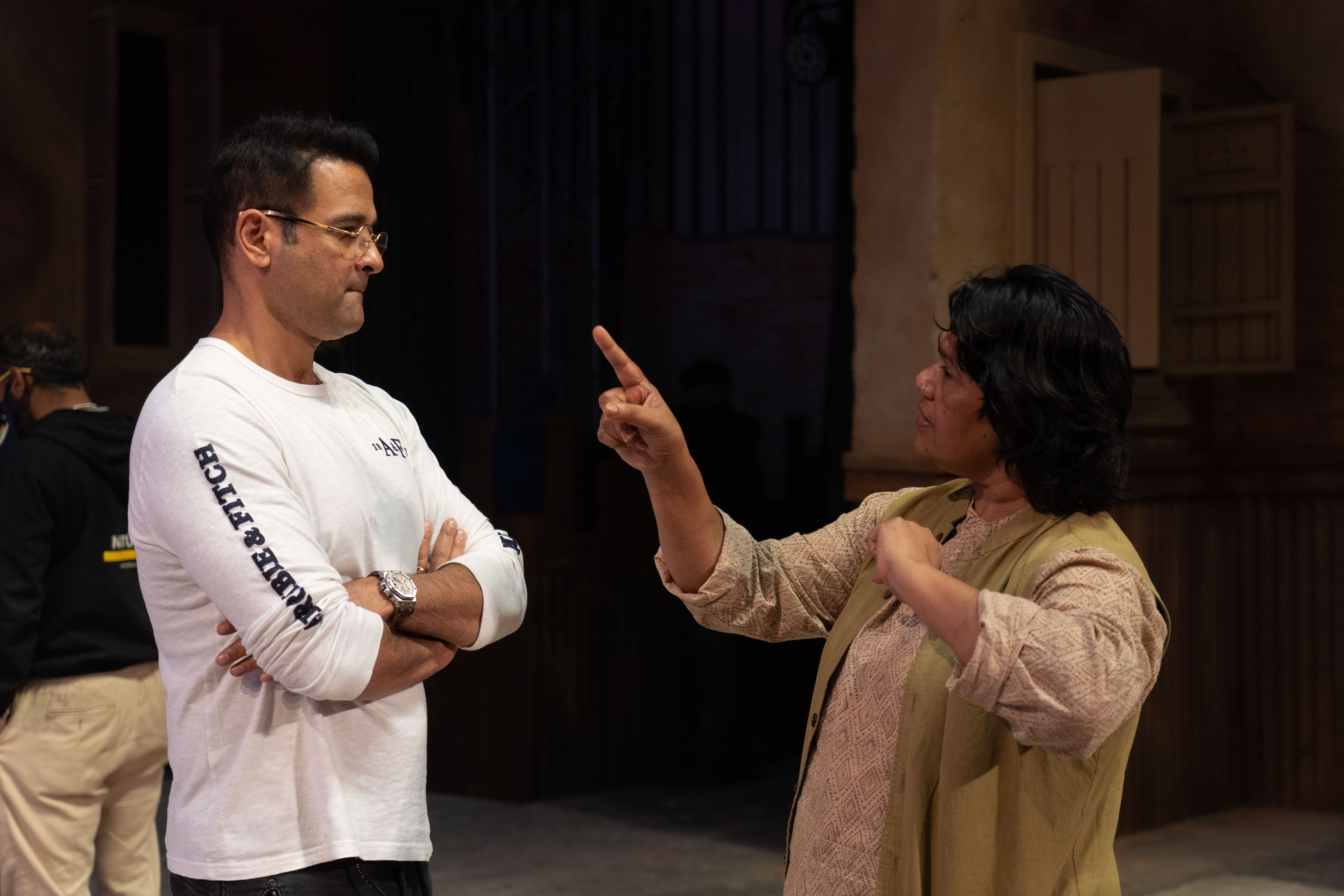 Actor Rohit Bose Roy discuss the nuances of his lead role with director Mahua Chauhan, during the rehearsals. (Photo: Gokul VS/HT) Actor Rohit Bose Roy discuss the nuances of his lead role with director Mahua Chauhan, during the rehearsals. (Photo: Gokul VS/HT)