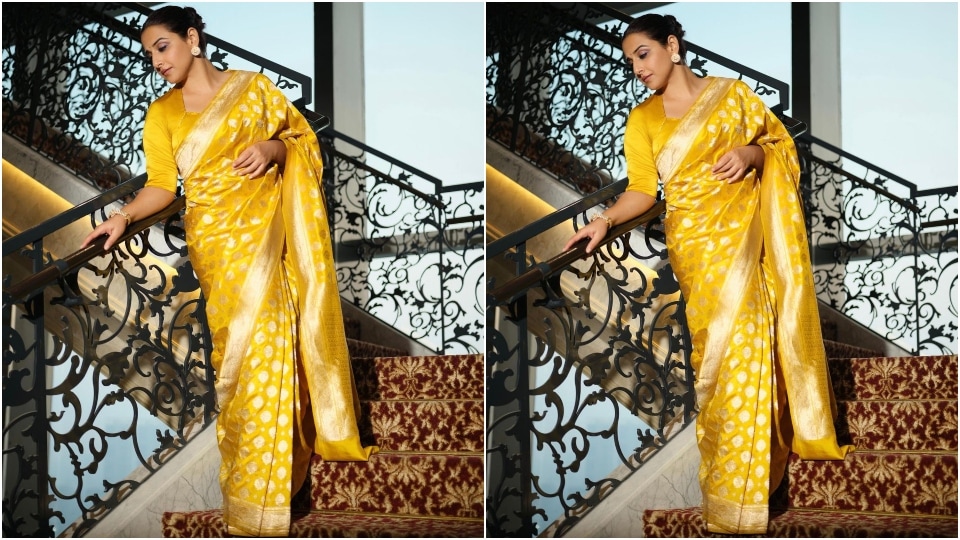 Vidya teams the silk saree with a matching blouse.&nbsp;
