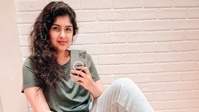 Anshula Kapoor has shared a new photo. Anshula Kapoor has shared a new photo.