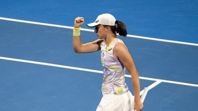 WTA roundup: Anett Kontaveit, Iga Swiatek advance to Doha final