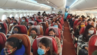 Air India flight from Romania carrying Indian evacuees from Ukraine will land in Mumbai airport tonight.&nbsp; (Twitter/@DrSJaishankar)