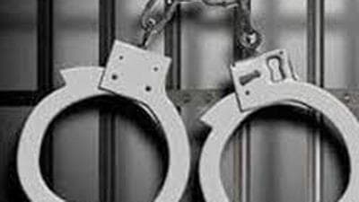 Four armed robbers had attempted to rob Muthoot Fincorp Gold Loan’s Sundar Nagar branch of Ludhiana on October 30, 2021. One of the accused persons was arrested while robbing a house in Kolkata. (Representative Image/HT File) Four armed robbers had attempted to rob Muthoot Fincorp Gold Loan’s Sundar Nagar branch of Ludhiana on October 30, 2021. One of the accused persons was arrested while robbing a house in Kolkata. (Representative Image/HT File)