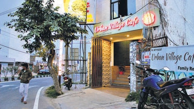 Even as the pandemic put paid to several eateries across the city, Najafgarh drifted towards European-style cafés. (HT Photo) Even as the pandemic put paid to several eateries across the city, Najafgarh drifted towards European-style cafés. (HT Photo)