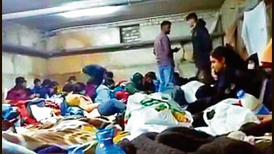 Students huddled in bunkers in Kharkiv, Ukraine’s second-largest city, which is 1,200km from the Hungary and Poland border. (HT Photo) Students huddled in bunkers in Kharkiv, Ukraine’s second-largest city, which is 1,200km from the Hungary and Poland border. (HT Photo)