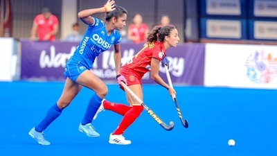 India and Spain women's hockey players in action during a match of FIH Pro League at Kalinga Stadium, in Bhubaneswar on Saturday. (ANI) India and Spain women's hockey players in action during a match of FIH Pro League at Kalinga Stadium, in Bhubaneswar on Saturday. (ANI)
