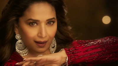 Madhuri Dixit in a still from The Fame Game song Dupatta Mera. Madhuri Dixit in a still from The Fame Game song Dupatta Mera.