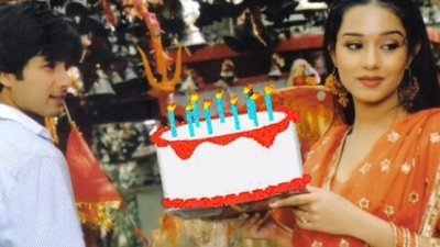 Shahid Kapoor and Amrita Rao worked together in Vivah. Shahid Kapoor and Amrita Rao worked together in Vivah.