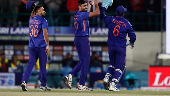 India's Avesh Khan celebrates the dismissal of Sri Lanka's Pathum Nissanka during the 3rd T20I match between India and Sri Lanka(ANI)