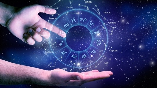 Those of you with Taurus, Virgo, Scorpio, Capricorn and Aquarius moon sign can expect some favourable results today in their financial life.