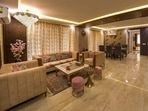 Eiffel Infra Developers Private Limited is offering you a comfortable living in about 5.6 acres on Sultanpur Road. The company is designing your dream home at Eiffel Vivasa Estate.