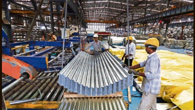 Exporters in Punjab are staring at nearly  ₹500-crore losses due to delayed payments and other factors arising from the ongoing war in Ukraine, said Badish Jindal, president, All-India Trade Forum (AITF). (Bloomberg File Photo/ Representational image)