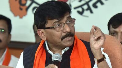 The Sena leader on Monday tweeted that the “game has just begun”, and added that he would soon address a press conference to share details of the allegations (Anshuman Poyrekar/HT PHOTO) The Sena leader on Monday tweeted that the “game has just begun”, and added that he would soon address a press conference to share details of the allegations (Anshuman Poyrekar/HT PHOTO)