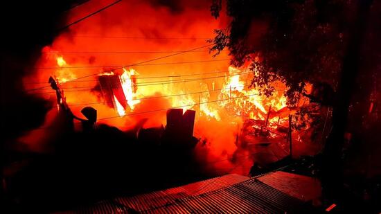 The fire that broke out at the Gandhi Chowk market in Dalhousie early on Monday gutted five khadi bhandar stores. (HT Photo)