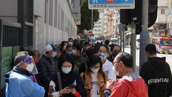 The City’s Census and Statistics Department (CSD) data for January, 2022 indicates overseas companies are keeping a close watch for further developments in terms of pandemic-related restrictions given its daily infections reaching a record of 8,674 on February 23.(REUTERS)