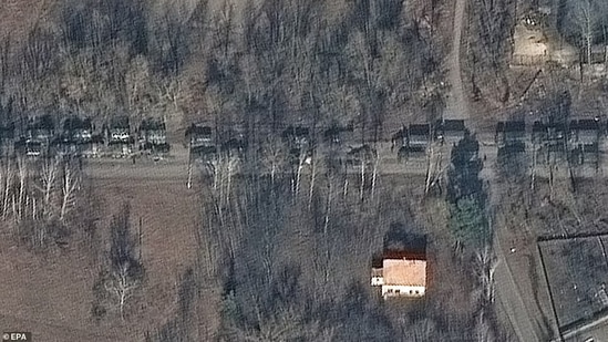 Russian tank and armored convoys moving towards Kyiv as President Putin is pushing to capture Ukraine capital.