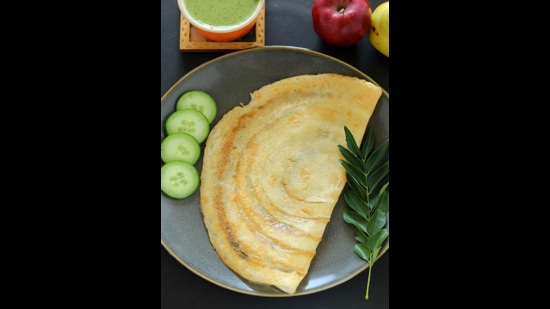 Farali dosa with spicy coconut chutney