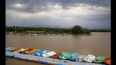 The weather department has predicted cloudy skies on Wednesday and rain on Thursday. (HT FIle Photo)