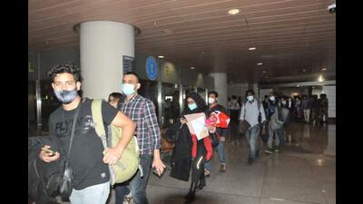The seventh Operation Ganga flight with 182 Indian nationals stranded in Ukraine reached Mumbai from Bucharest (Romania) on Tuesday. (HT PHOTO) The seventh Operation Ganga flight with 182 Indian nationals stranded in Ukraine reached Mumbai from Bucharest (Romania) on Tuesday. (HT PHOTO)