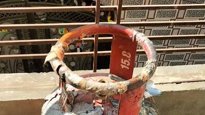 Officials said that a minor fire incident occurred due to gas cylinder blast at the ticketing counter of the paediatric hospital in south Kashmir’s Anantnag on Tuesday. (HT File Photo/ Representational image)