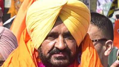 In the social media posts, LIP supporters stated that Bains had warned that Karwal, candidate from Atam Nagar constituency, Ludhiana, only wants to use his supporters to win the elections and will switch off his phone when his supporters would need him. (HT FILES) In the social media posts, LIP supporters stated that Bains had warned that Karwal, candidate from Atam Nagar constituency, Ludhiana, only wants to use his supporters to win the elections and will switch off his phone when his supporters would need him. (HT FILES)