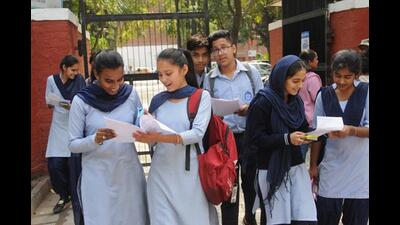 Most are waiting to submit their final dissertation but need signatures of their respective PG guides before submitting the same to the MUHS. (HT PHOTO) Most are waiting to submit their final dissertation but need signatures of their respective PG guides before submitting the same to the MUHS. (HT PHOTO)