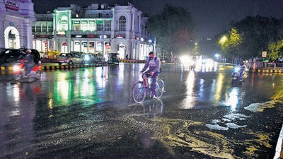maximum temperature in the Indo-Gangetic Plains, including Delhi, east and northeast India along with most parts of southern India are expected to record below normal maximum temperatures. (HT File) maximum temperature in the Indo-Gangetic Plains, including Delhi, east and northeast India along with most parts of southern India are expected to record below normal maximum temperatures. (HT File)